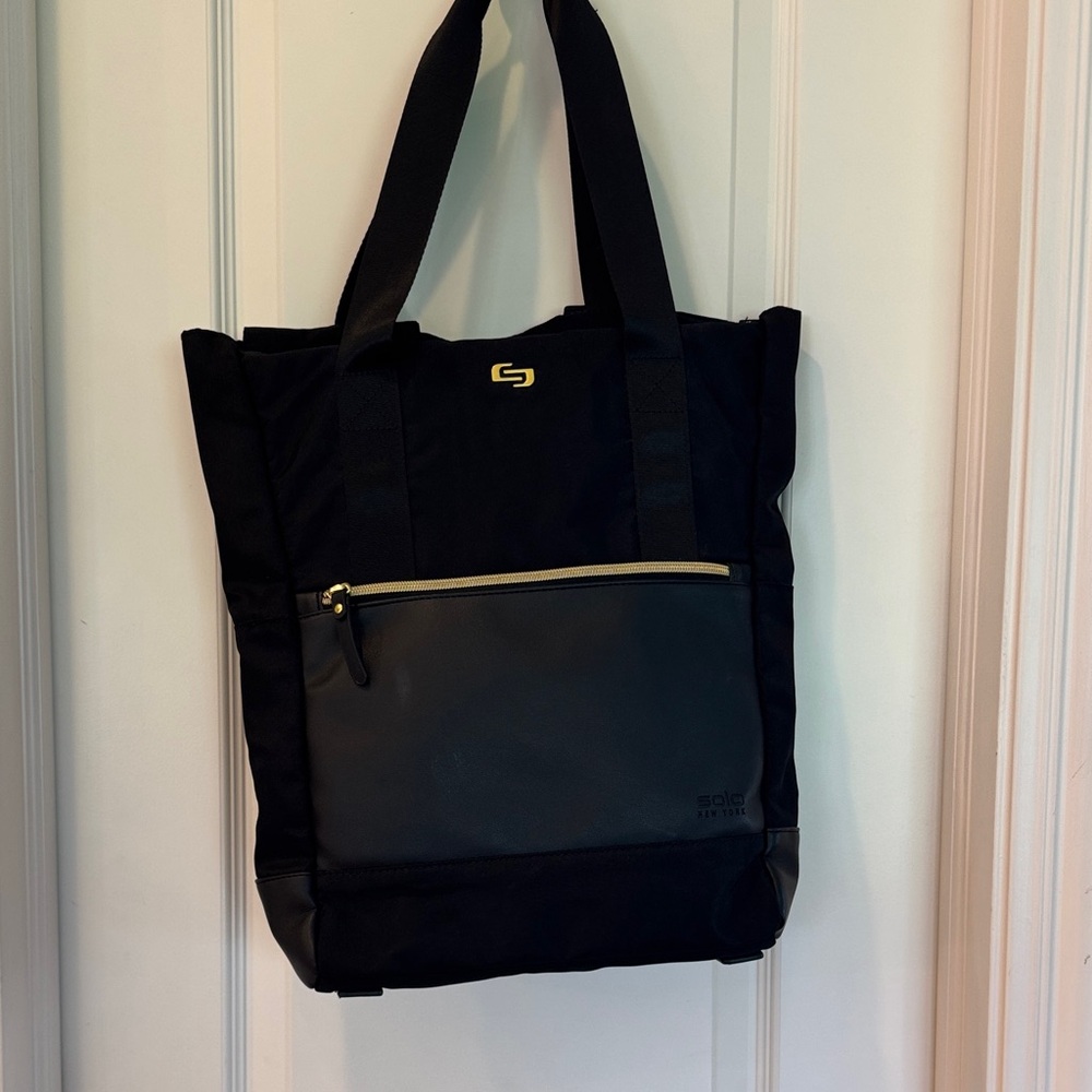 Solo Black Tote Backpack Convertible Laptop Bag 15” Nylon Faux Leather Trim